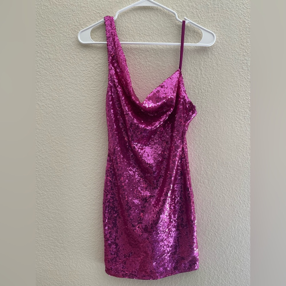 Hello Molly Pink Sequins Dress - Homecoming! - Picture 3 of 4